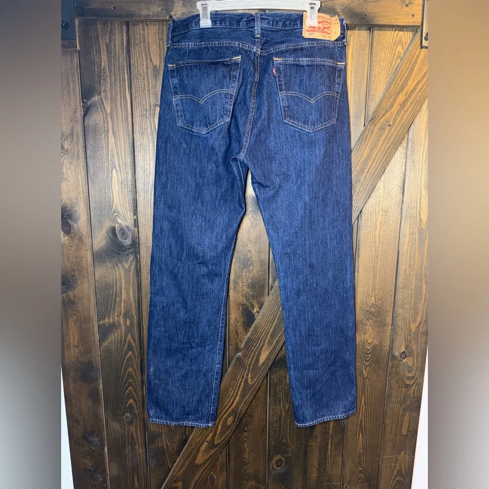 Levi's Dark Indigo Straight Jeans